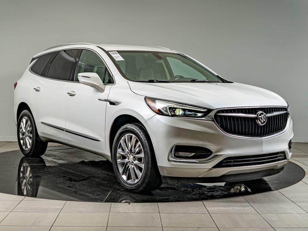 Used 2019 Buick Enclave Essence FWD image 3