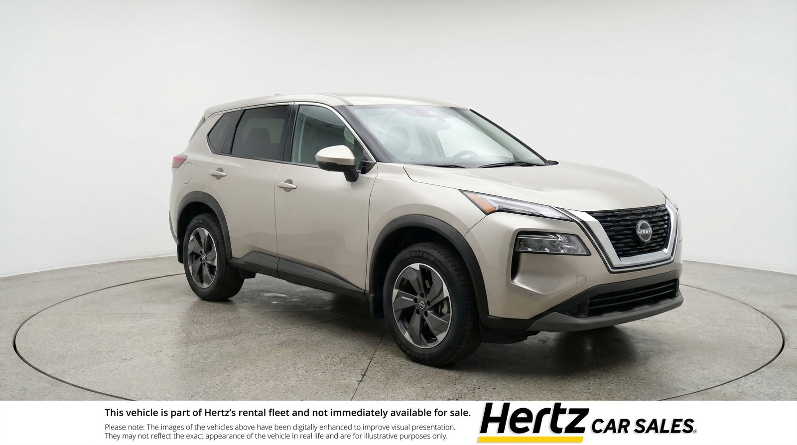 Used 2025 Nissan Rogue SV image 1