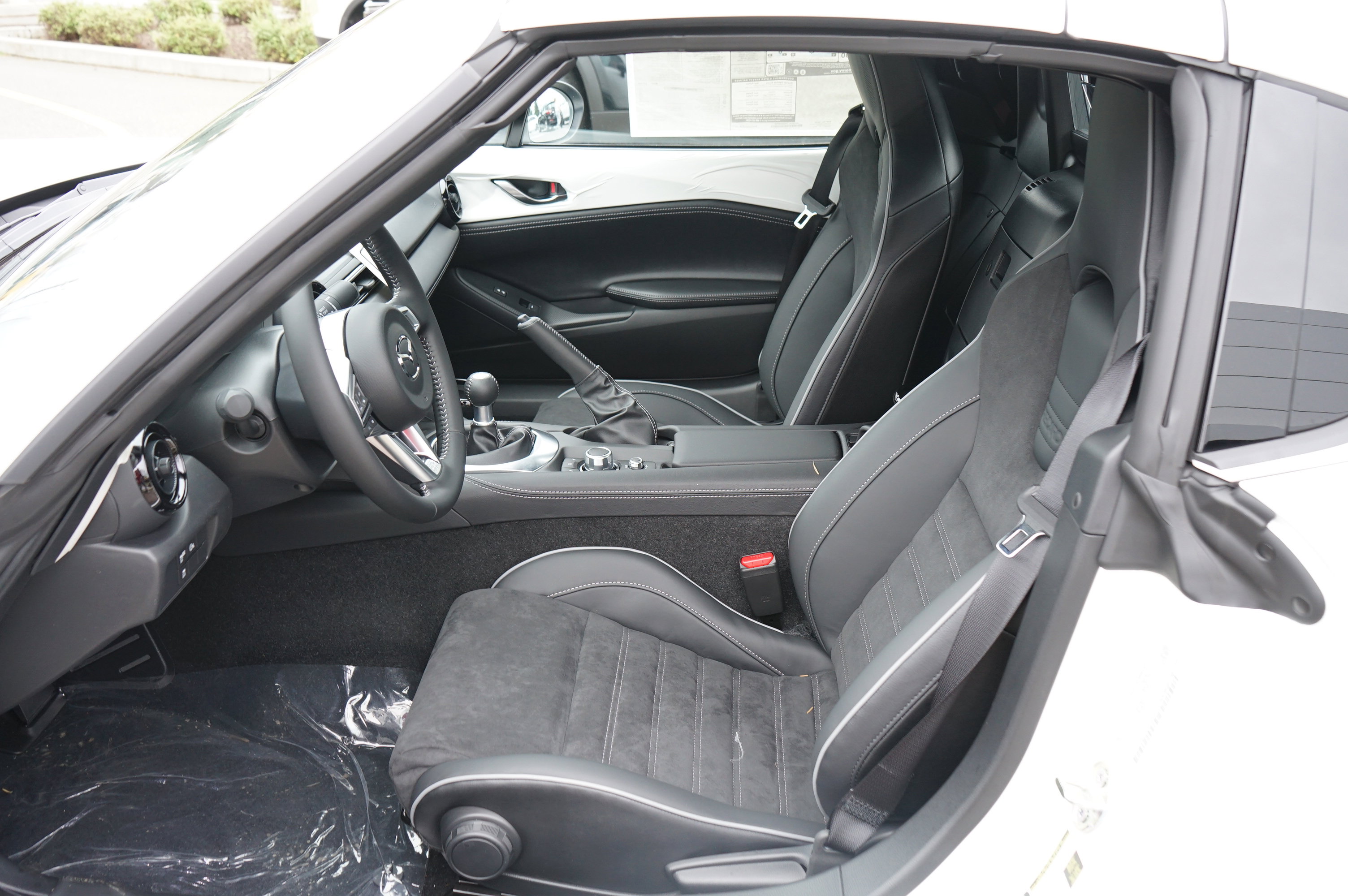 New 2025 MAZDA MX-5 Miata RF Club image 11