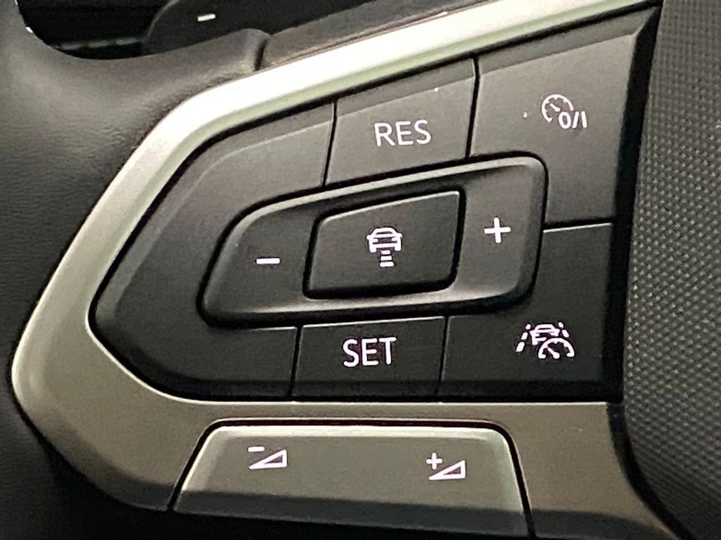 New 2026 Volkswagen Atlas SEL AWD/4WD image 14