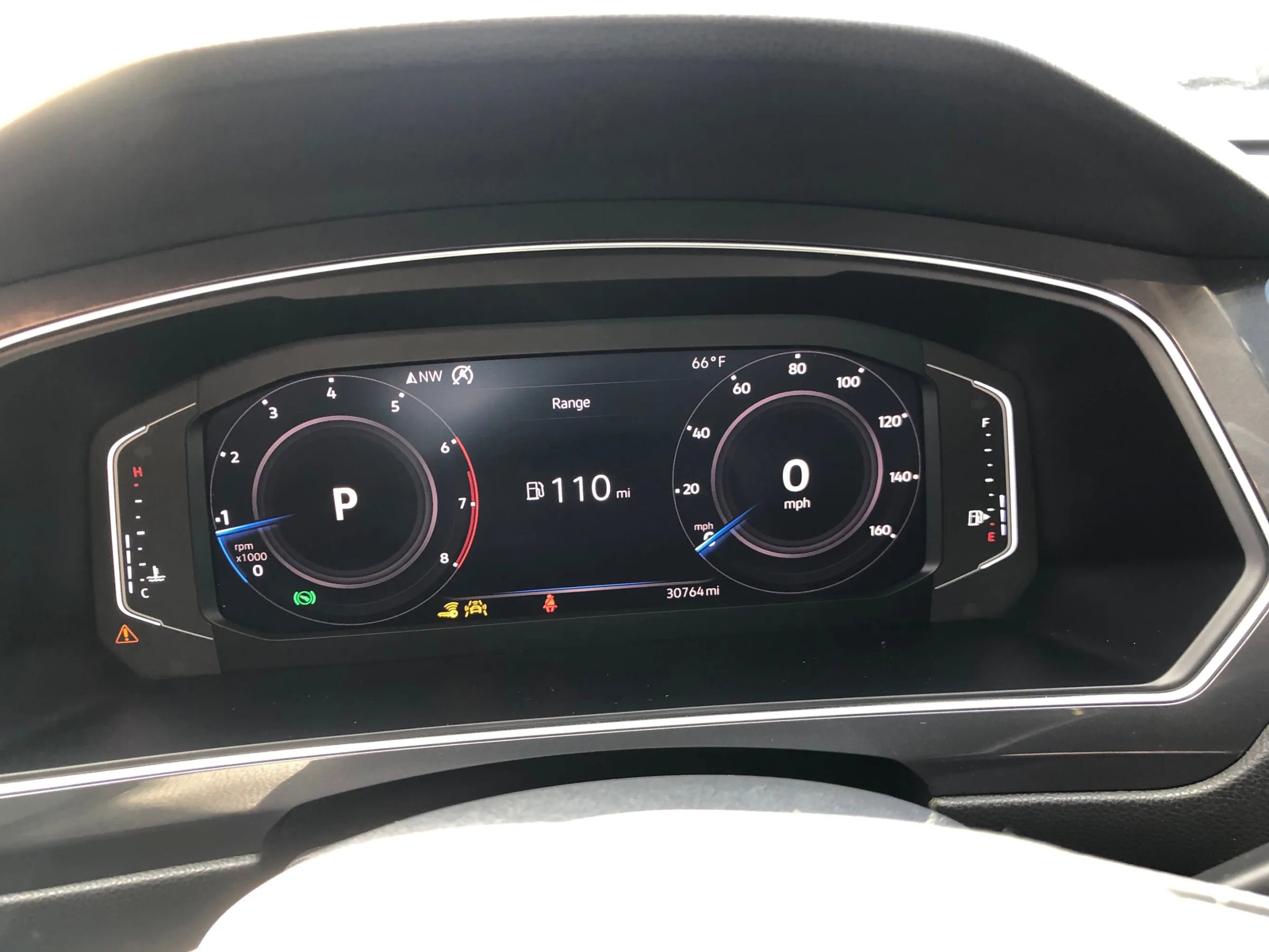 Used 2019 Volkswagen Tiguan SEL image 30