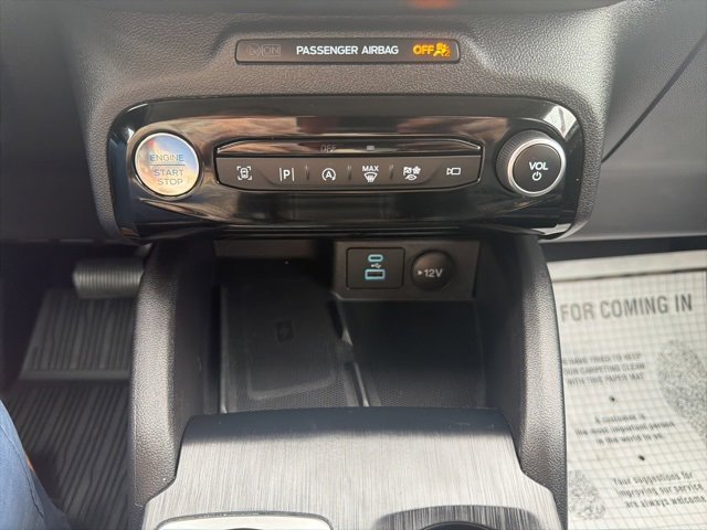 Certified 2023 Ford Escape Platinum image 16