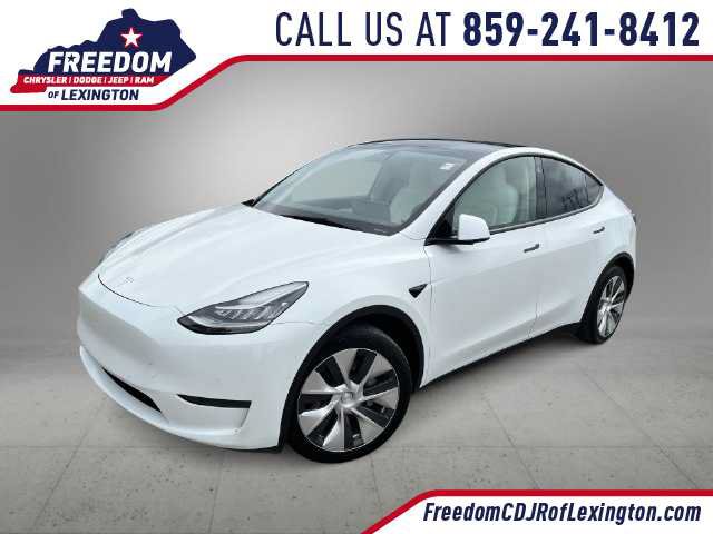Used 2021 Tesla Model Y Long Range AWD/4WD image 1