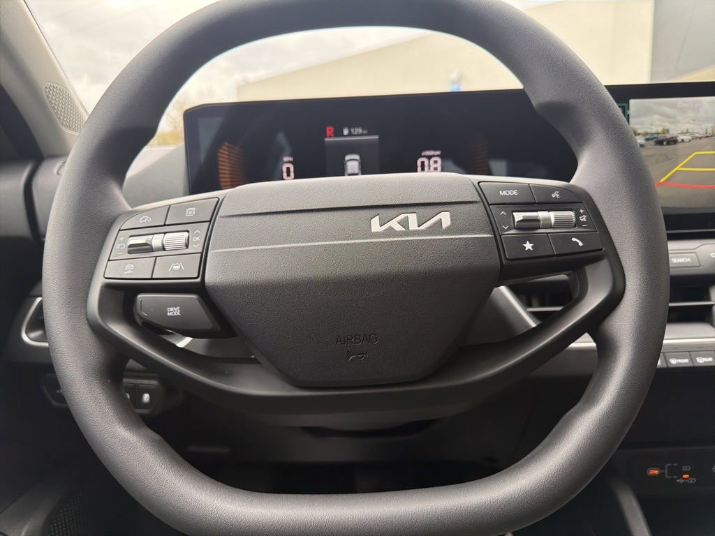 New 2026 Kia K4 LXS image 34