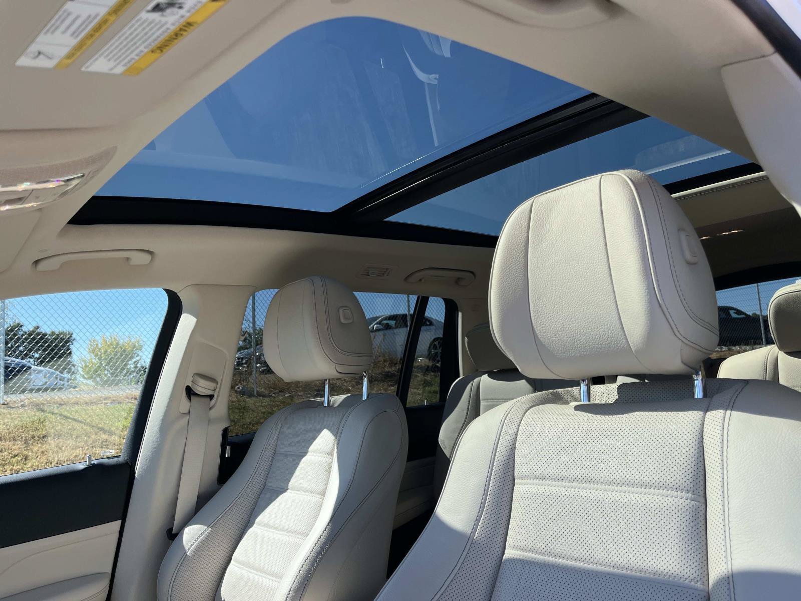 Certified 2023 Mercedes-Benz GLS 450 4MATIC image 36