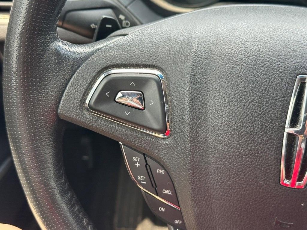 Used 2014 Lincoln MKZ AWD w/ Equipment Group 101A Select image 17