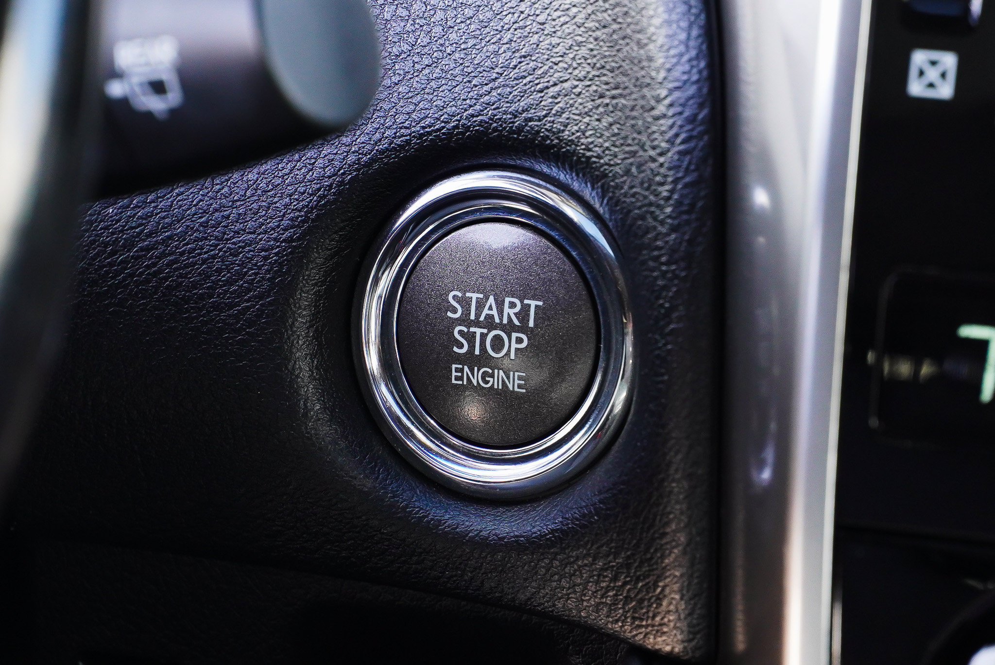Used 2023 Lexus GX 460 Premium w/ Accessory Package AWD/4WD image 39