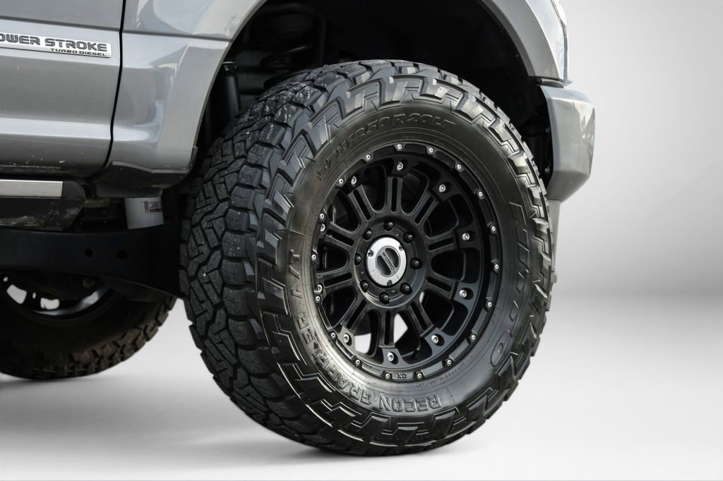 Used 2021 Ford F250 Platinum w/ FX4 Off-Road Package AWD/4WD image 66