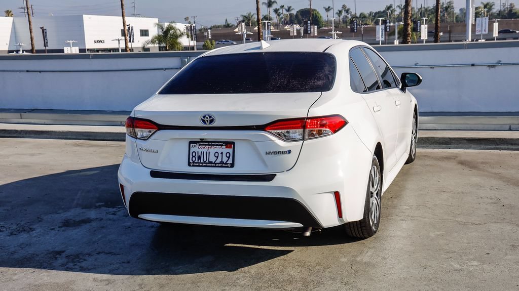 Used 2021 Toyota Corolla LE w/ Carpet Mat Package (TMS) FWD image 9