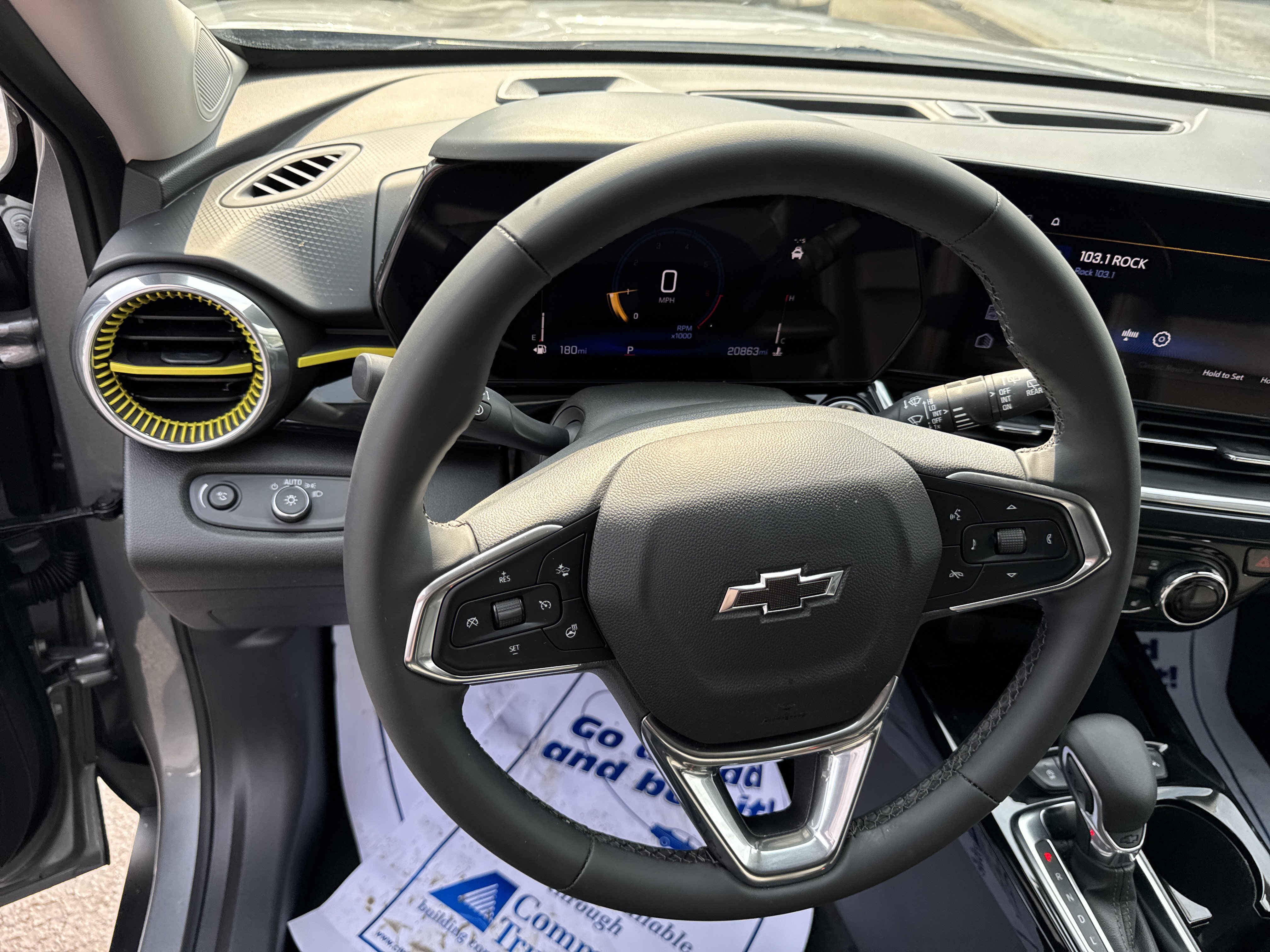 Used 2025 Chevrolet Trax ACTIV w/ Driver Confidence Package FWD image 14