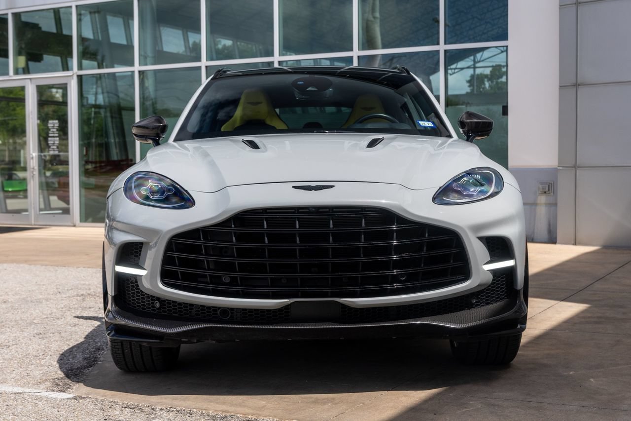 Used 2023 Aston Martin DBX 707 AWD/4WD image 4