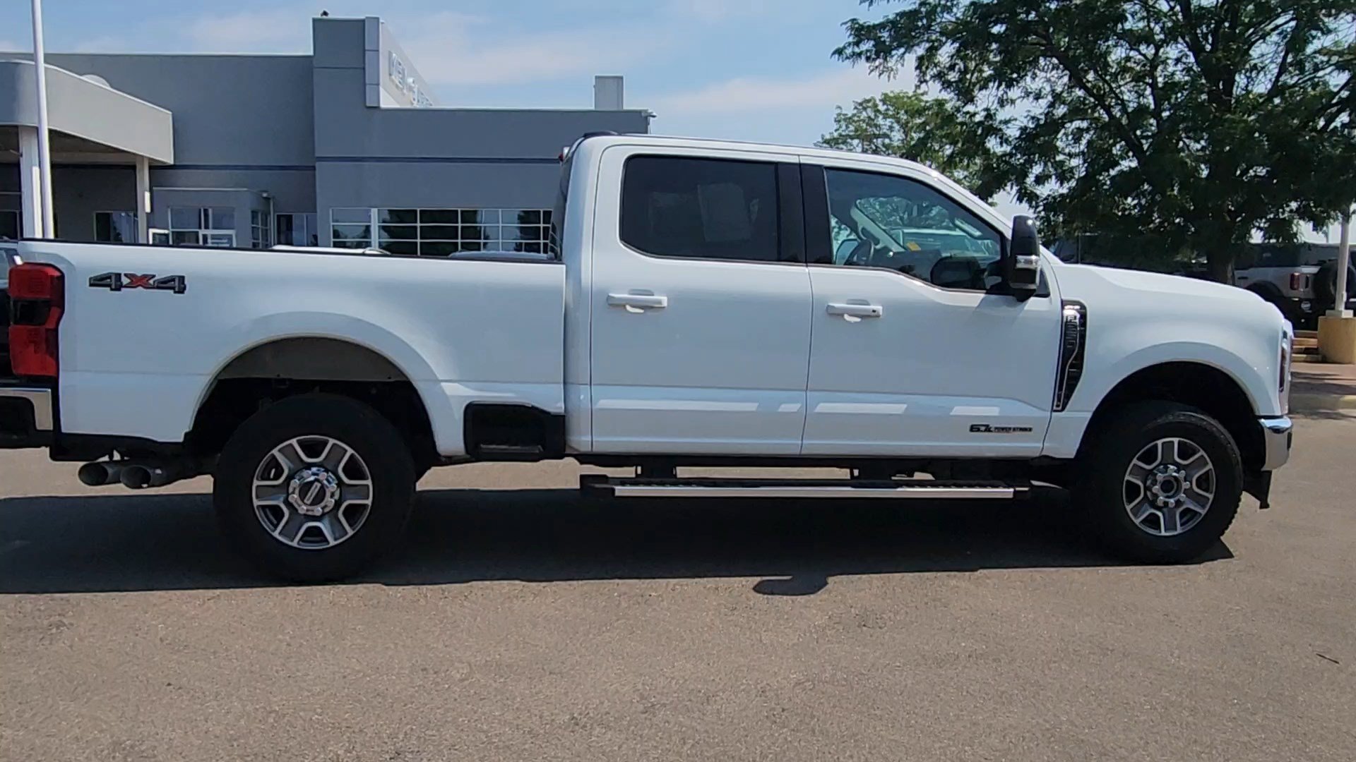 Certified 2025 Ford F250 Lariat AWD/4WD image 11