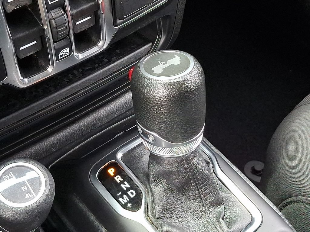 Used 2021 Jeep Wrangler Unlimited Sport AWD/4WD image 14