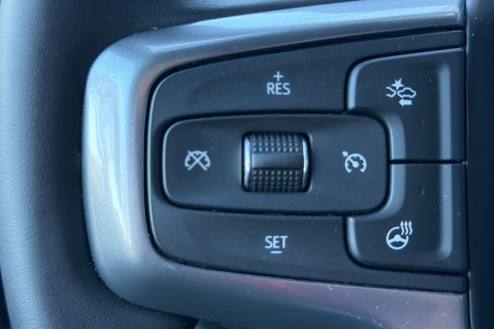 Used 2025 Chevrolet Silverado 1500 LT w/ Protection Package image 29