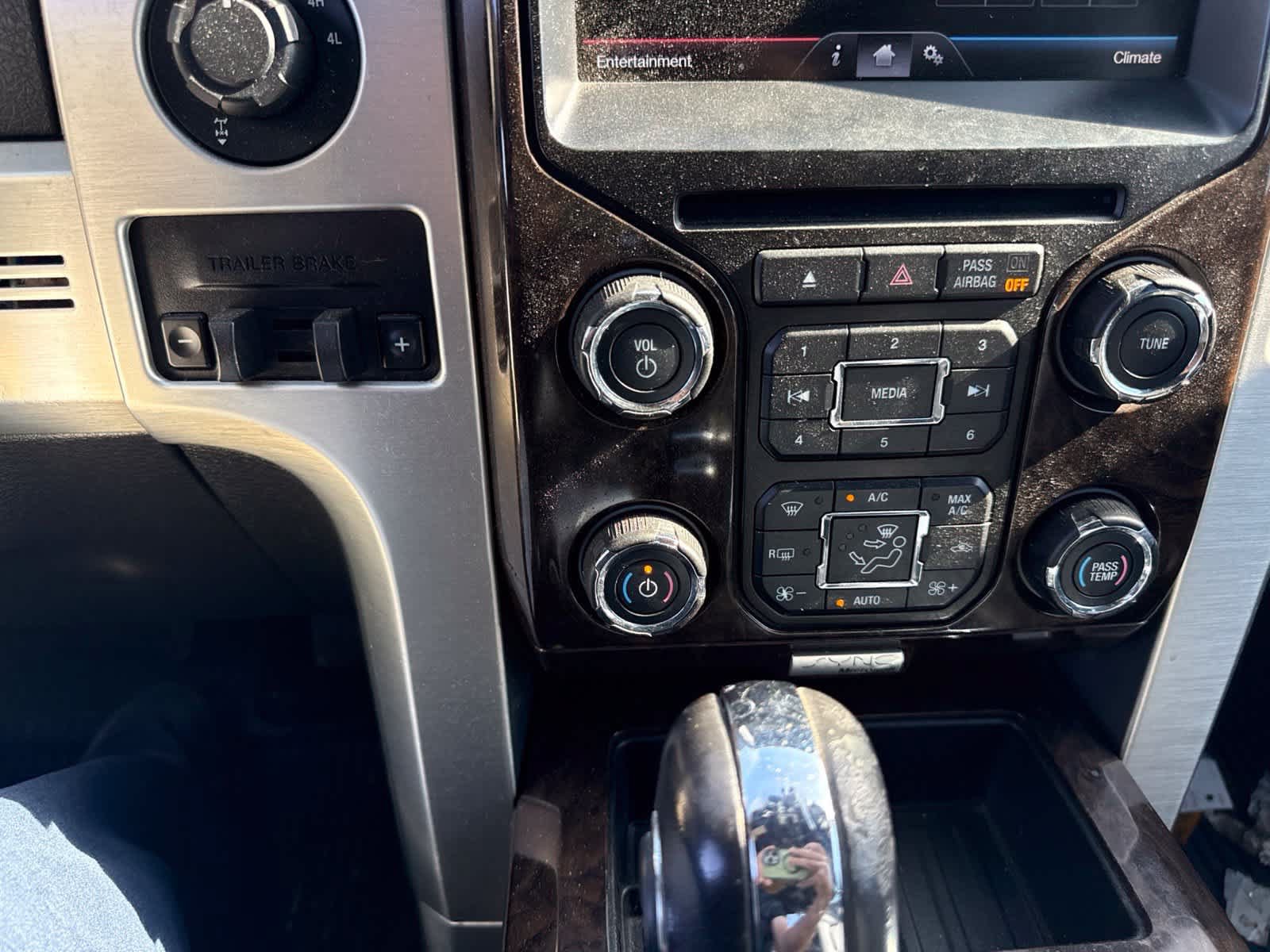 Used 2013 Ford F150 Platinum AWD/4WD image 34