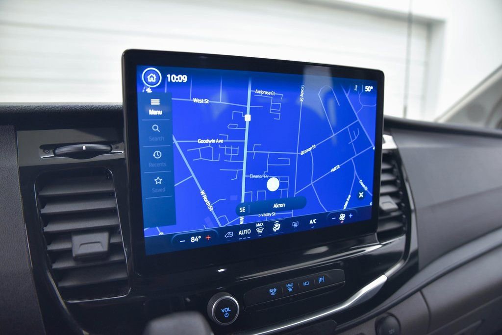 Used 2023 Ford Transit 350 XLT image 19