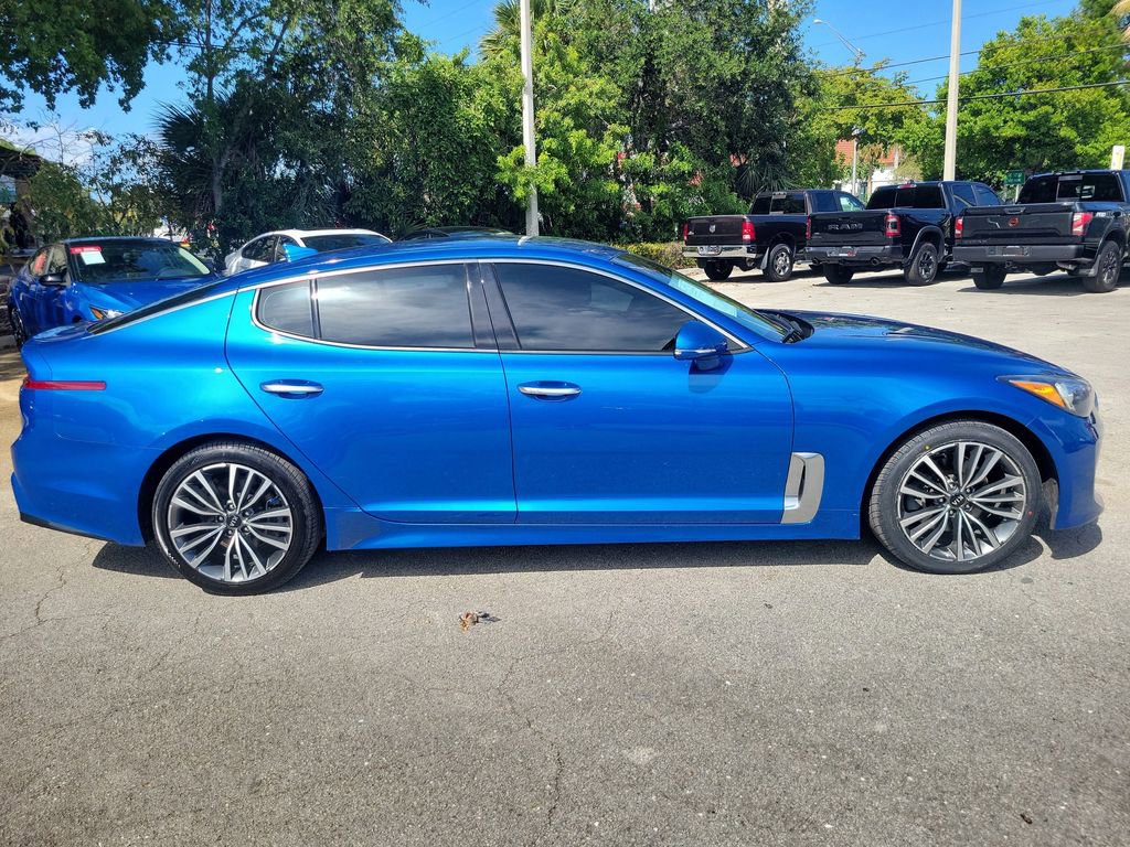Used 2019 Kia Stinger RWD image 7