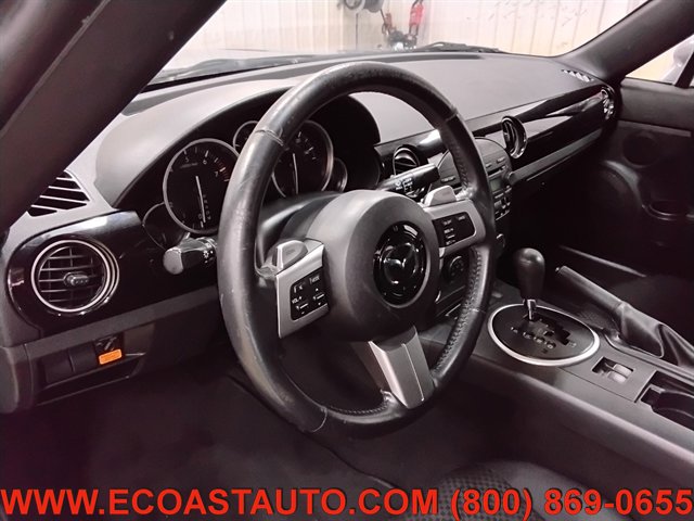 Used 2006 MAZDA MX-5 Miata Touring image 11