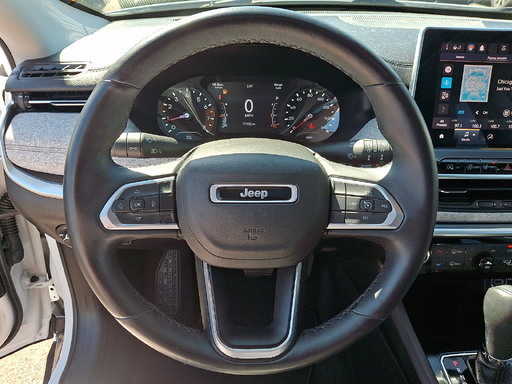 Used 2022 Jeep Compass Latitude w/ Sun and Sound Group AWD/4WD image 20