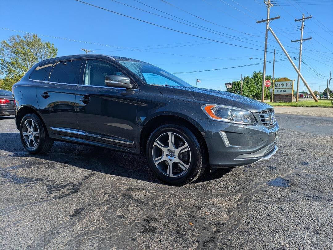 Used 2015 Volvo XC60 T6 Platinum w/ Protection Package FWD image 4
