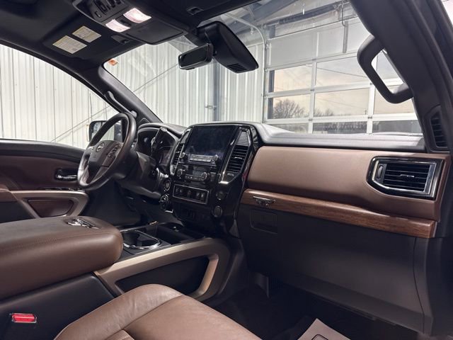 Used 2023 Nissan Titan Platinum Reserve w/ Moonroof Package image 29