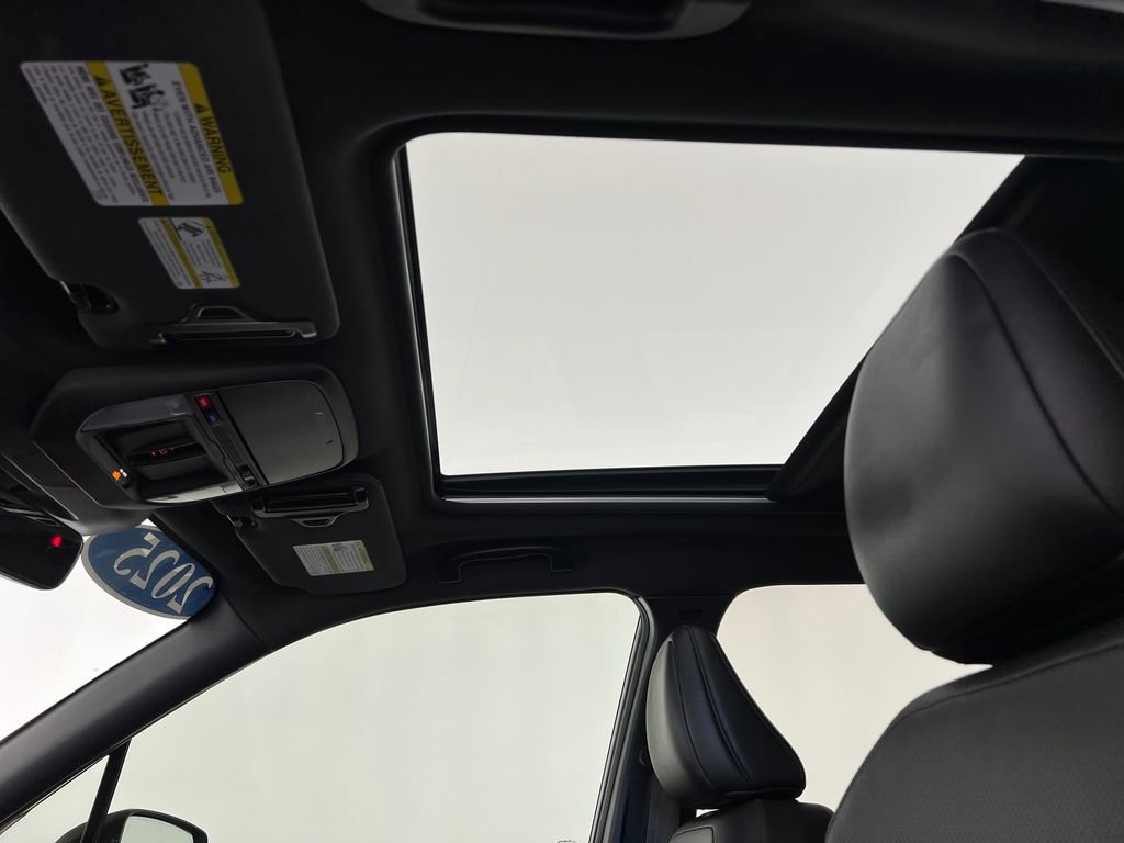 Certified 2025 Subaru Forester Limited AWD/4WD image 23