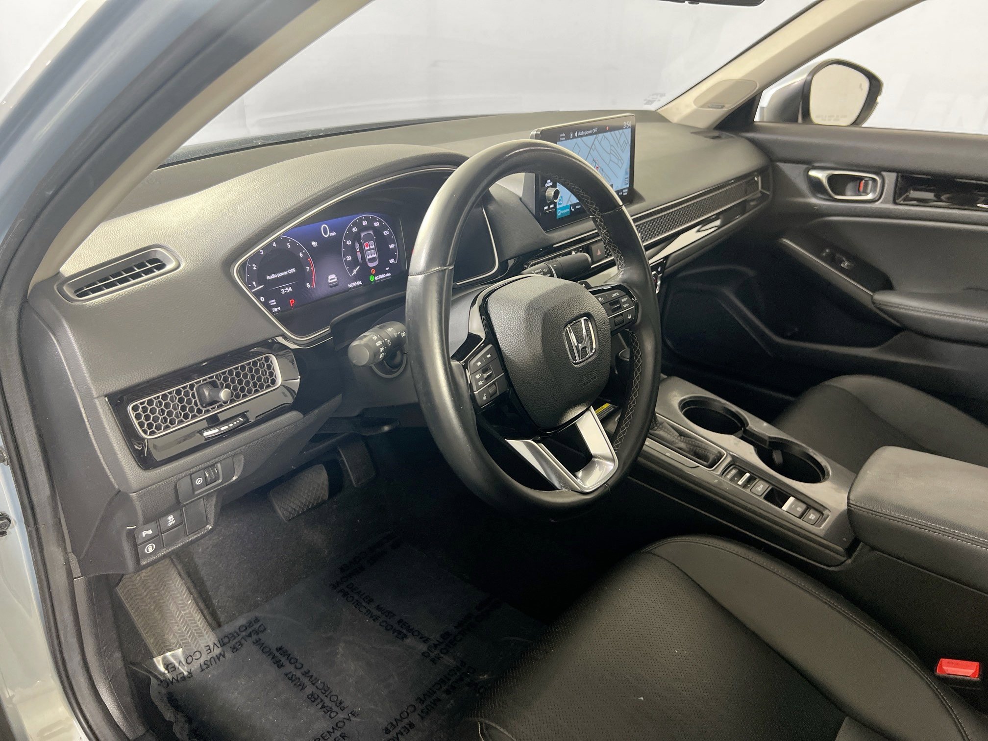 Used 2022 Honda Civic Touring image 9