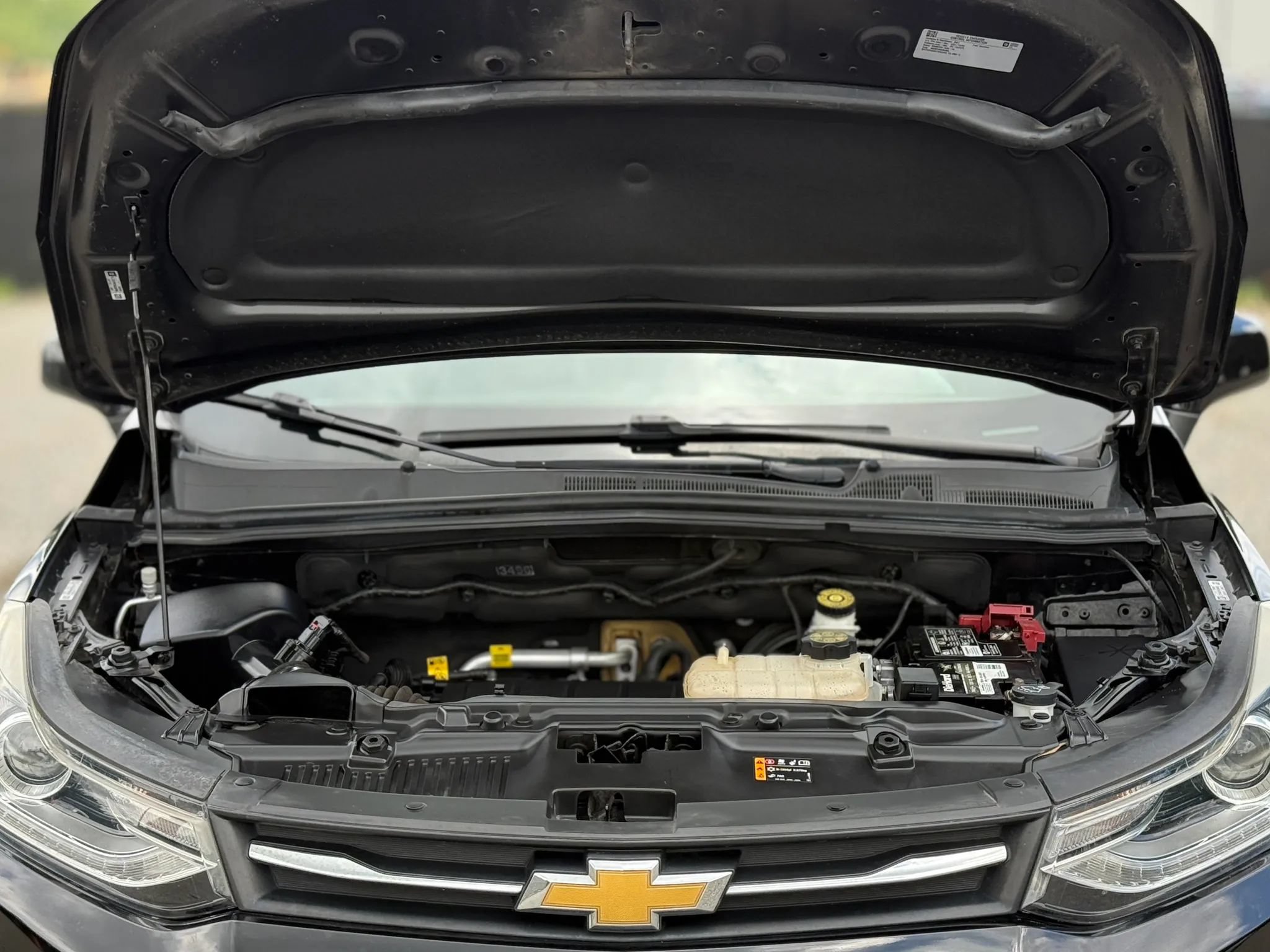 Used 2021 Chevrolet Trax LT FWD image 28