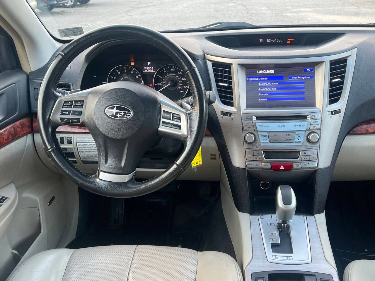 Used 2012 Subaru Outback 2.5i Limited image 15