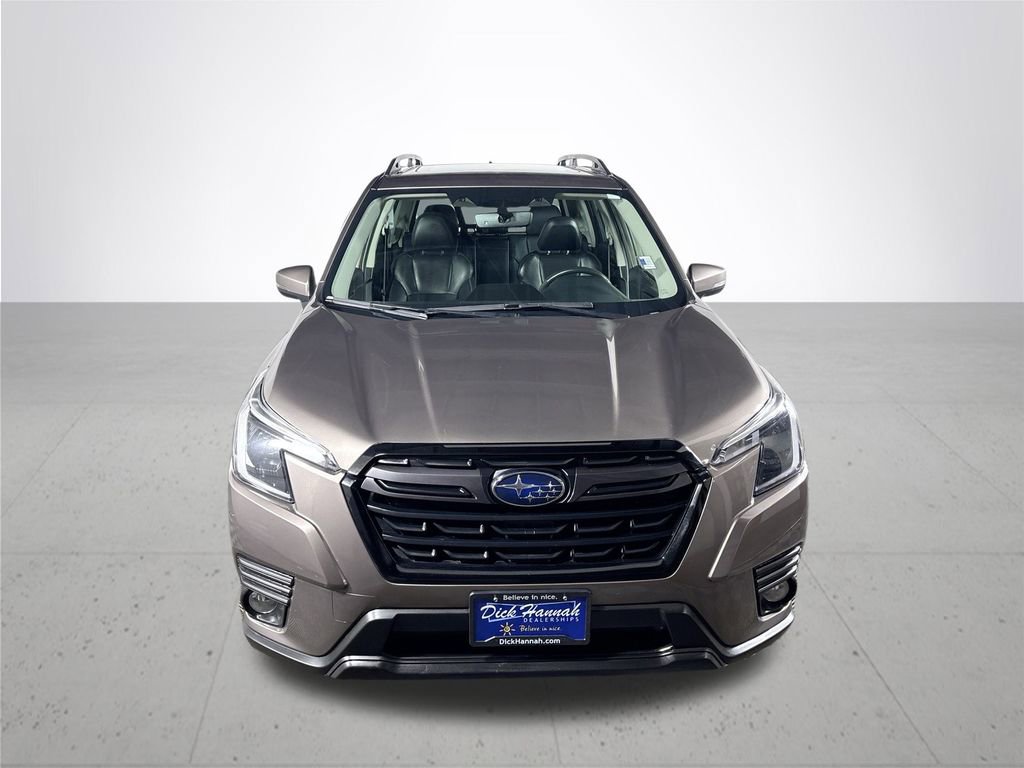 Used 2022 Subaru Forester Limited w/ Popular Package #2 image 3