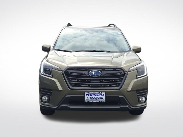 Used 2023 Subaru Forester Premium AWD/4WD image 4