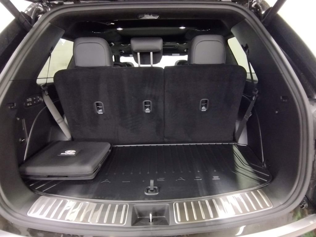 New 2026 Hyundai Palisade Calligraphy image 17