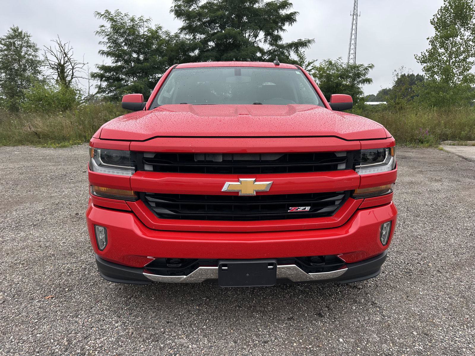 Used 2017 Chevrolet Silverado 1500 LT AWD/4WD image 35