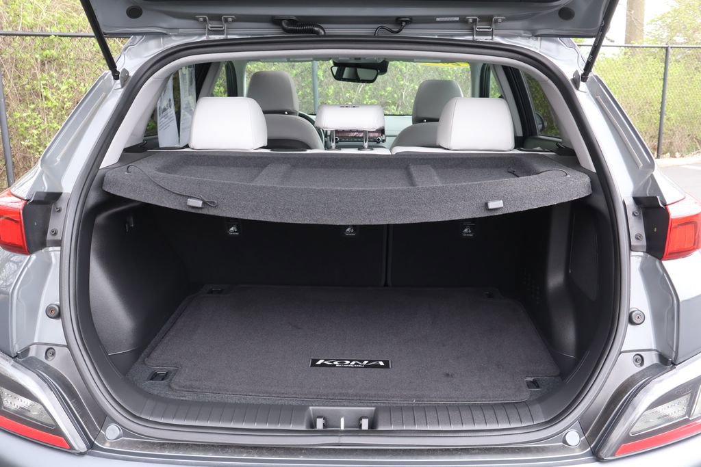 Used 2023 Hyundai Kona Limited w/ Cargo Package FWD image 48