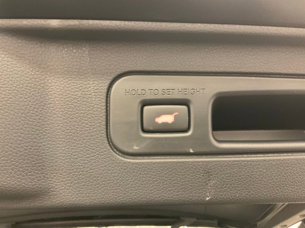 Used 2023 Honda Pilot Touring image 36