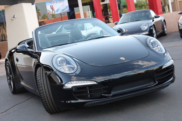 Used 2014 Porsche 911 Carrera S RWD image 2