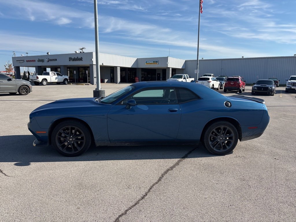Used 2022 Dodge Challenger GT w/ Plus Package image 5