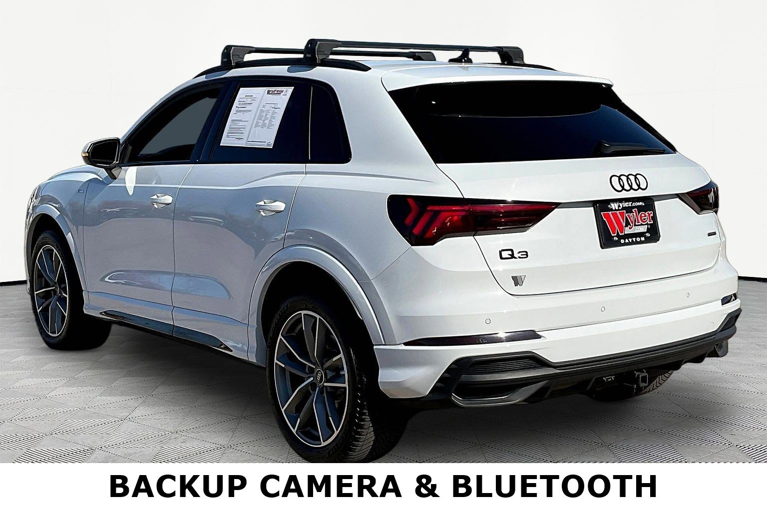 Used 2023 Audi Q3 2.0T Premium Plus w/ Premium Plus Package image 4