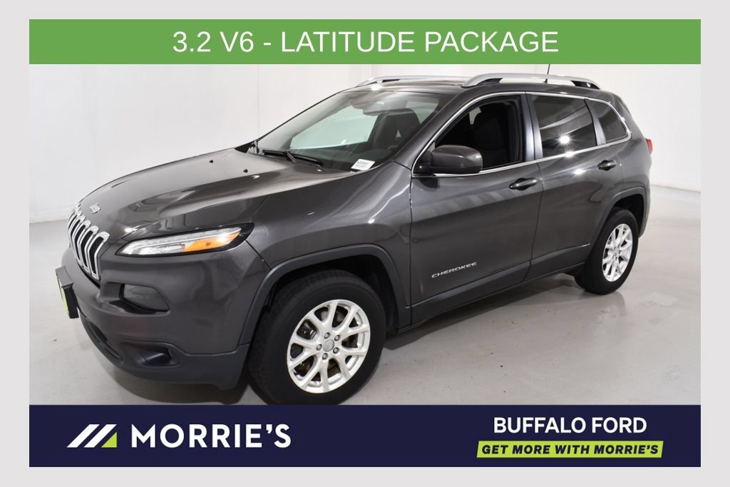 Used 2017 Jeep Cherokee Latitude AWD/4WD video 1