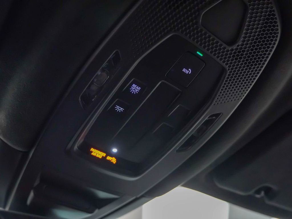 Certified 2025 Porsche Cayenne GTS image 24