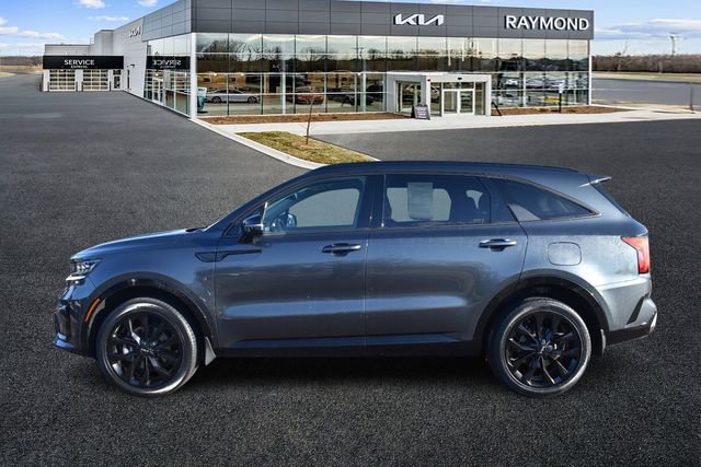 Certified 2023 Kia Sorento SX image 6