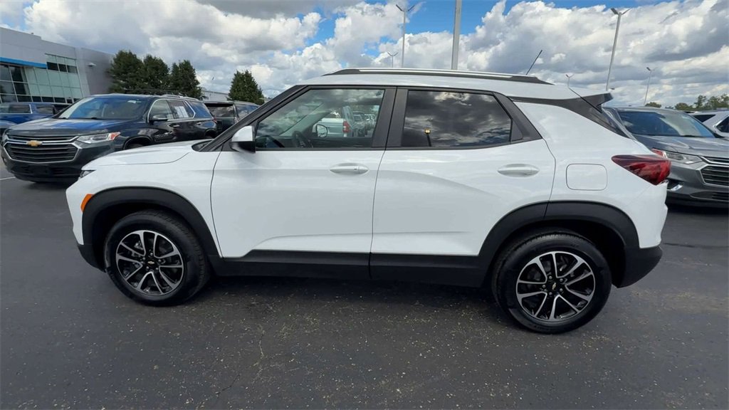 New 2025 Chevrolet TrailBlazer LT w/ Convenience Package image 5