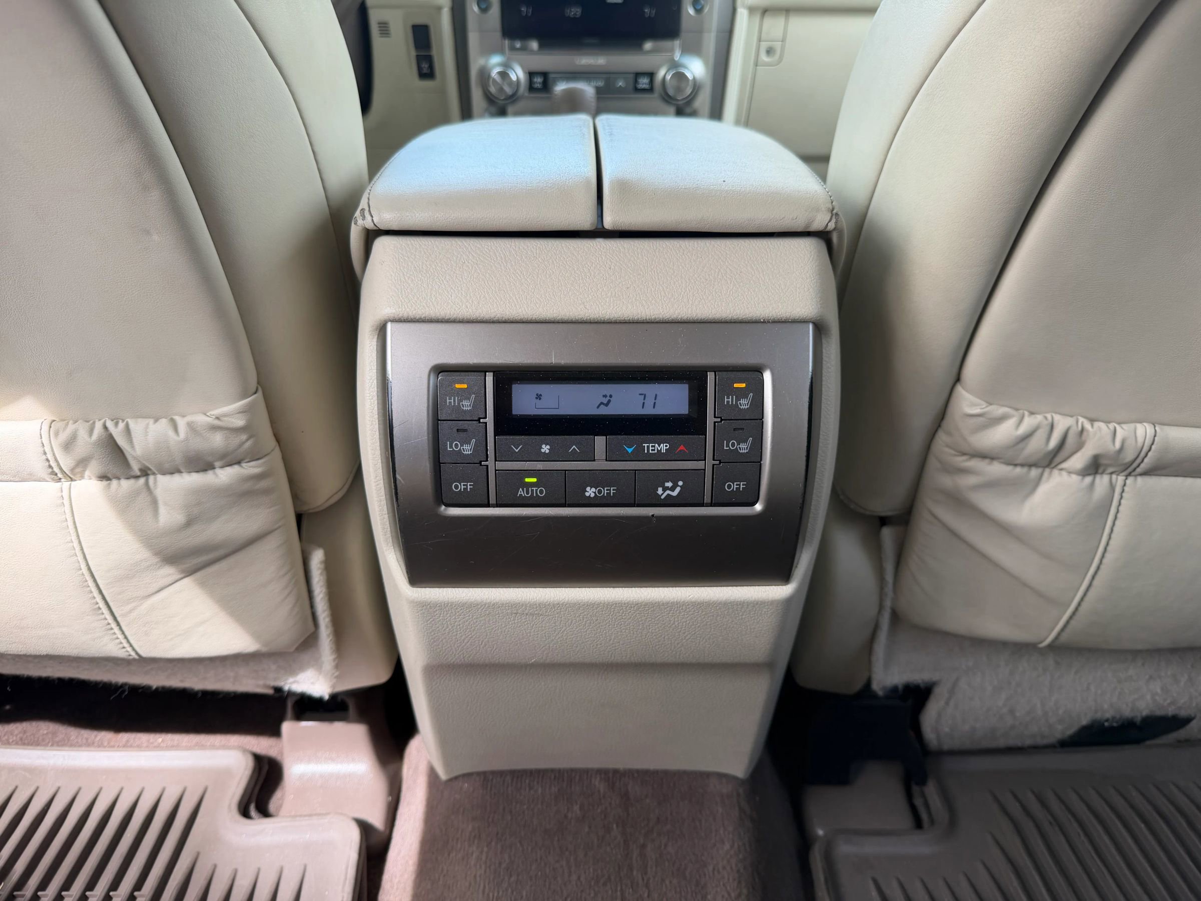 Used 2016 Lexus GX 460 w/ Premium Package AWD/4WD image 37