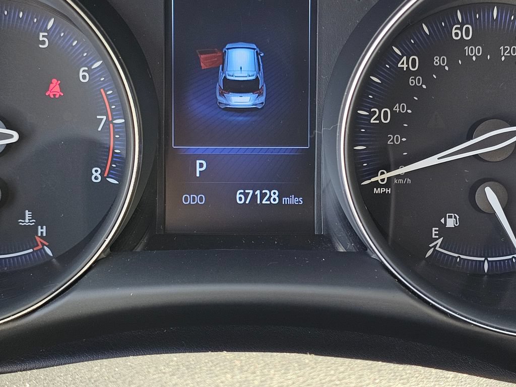 Used 2018 Toyota C-HR XLE FWD image 31