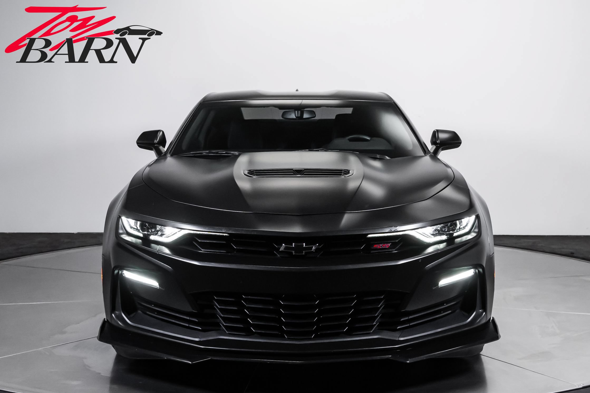 Used 2022 Chevrolet Camaro SS RWD image 8
