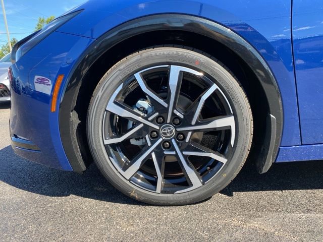 New 2025 Toyota Prius Plug-In Hybrid FWD image 21