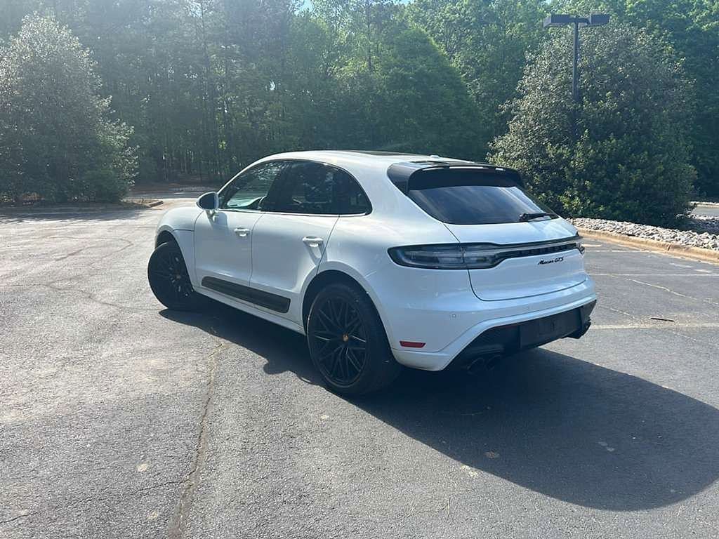 Used 2024 Porsche Macan GTS AWD/4WD image 3