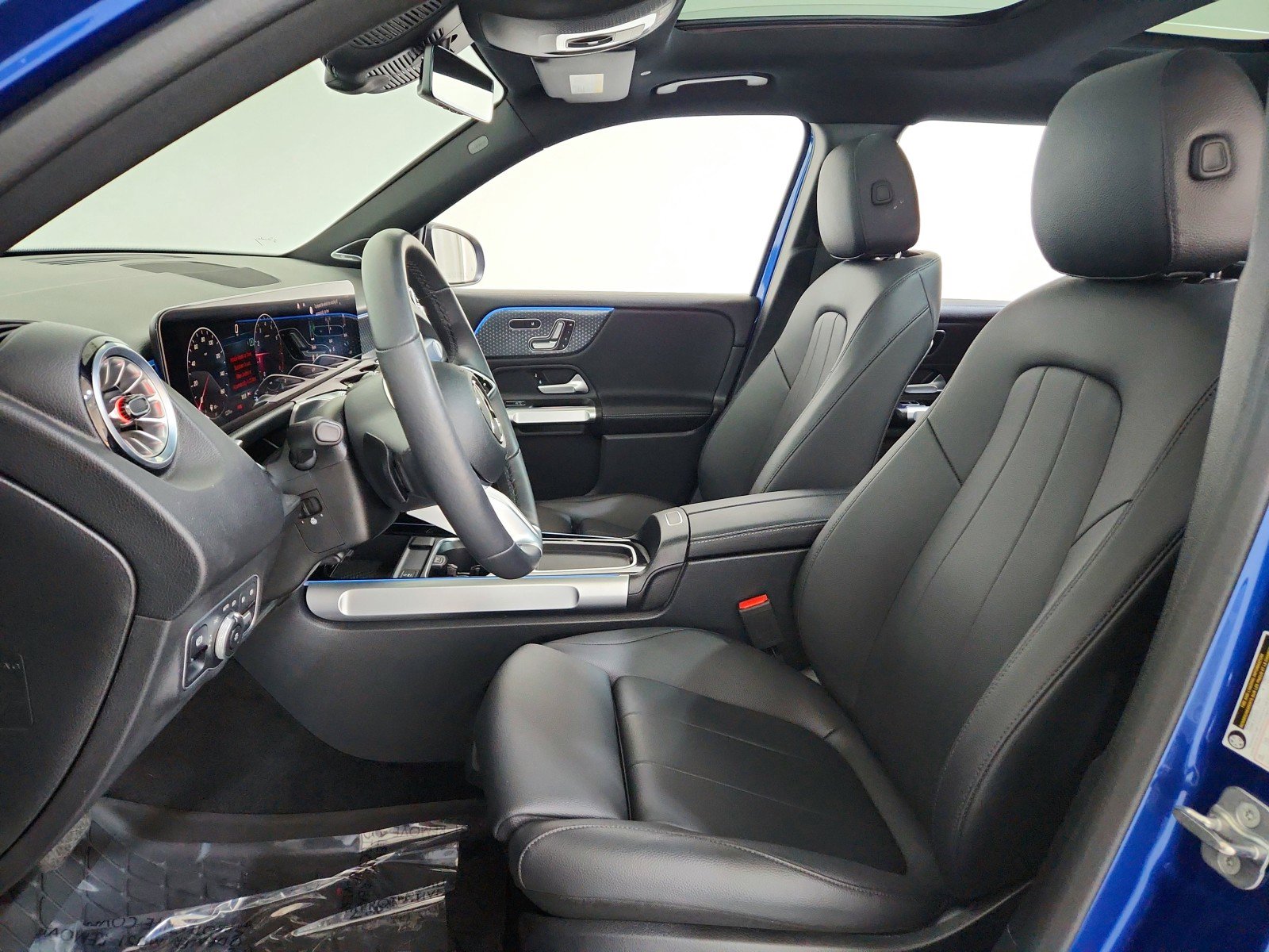 Certified 2024 Mercedes-Benz GLB 250 4MATIC image 10