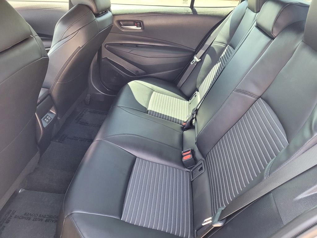Used 2026 Toyota Corolla XSE FWD image 9