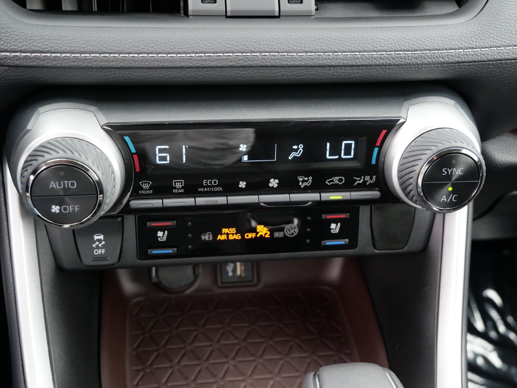 Used 2023 Toyota RAV4 Limited w/ Limited Grade Weather Package AWD/4WD image 20